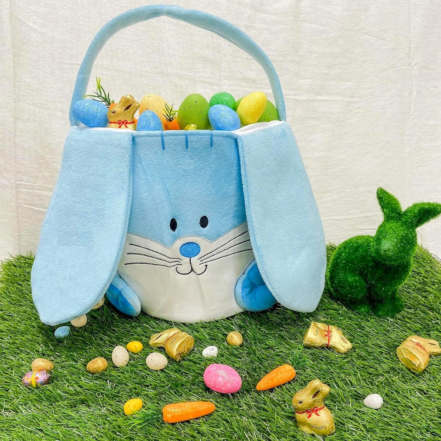 Lindt LINDOR Easter Eggs & Bunnies Hunt Pack β 160g