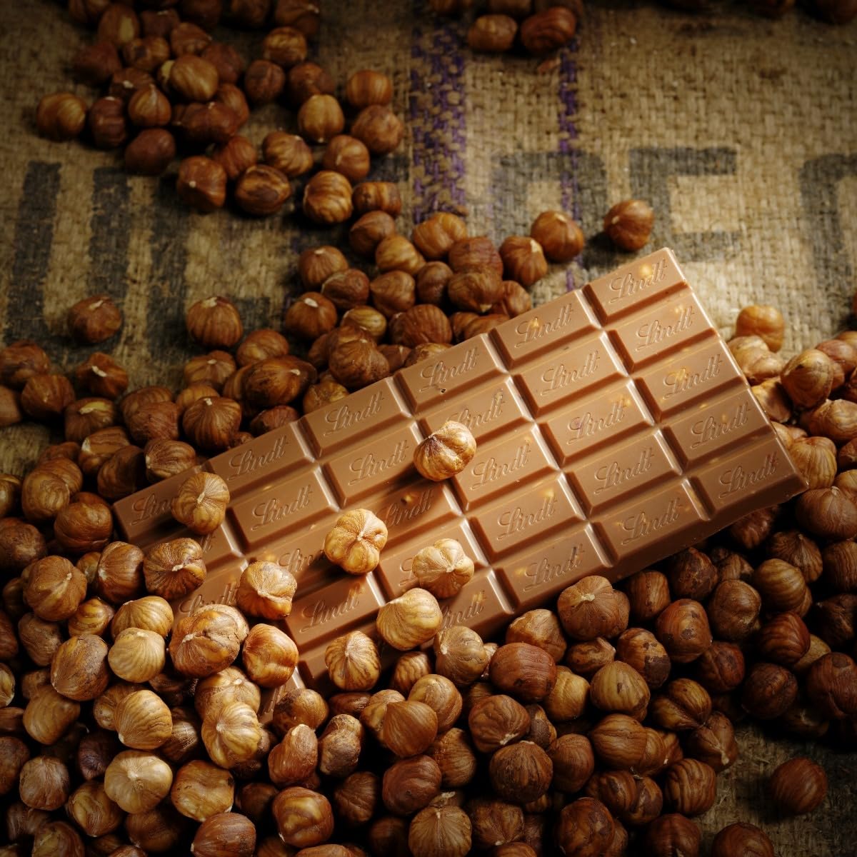 Swiss Chocolate Bars Bulk Buy - Luxury 3 x 300g Irresistible Smooth Hazelnut, Milk Bar & Hazelnut - Raisins Golden Milk Chocolate Bars for Chocolate Hamper, Birthday Gifts with Topline Card
