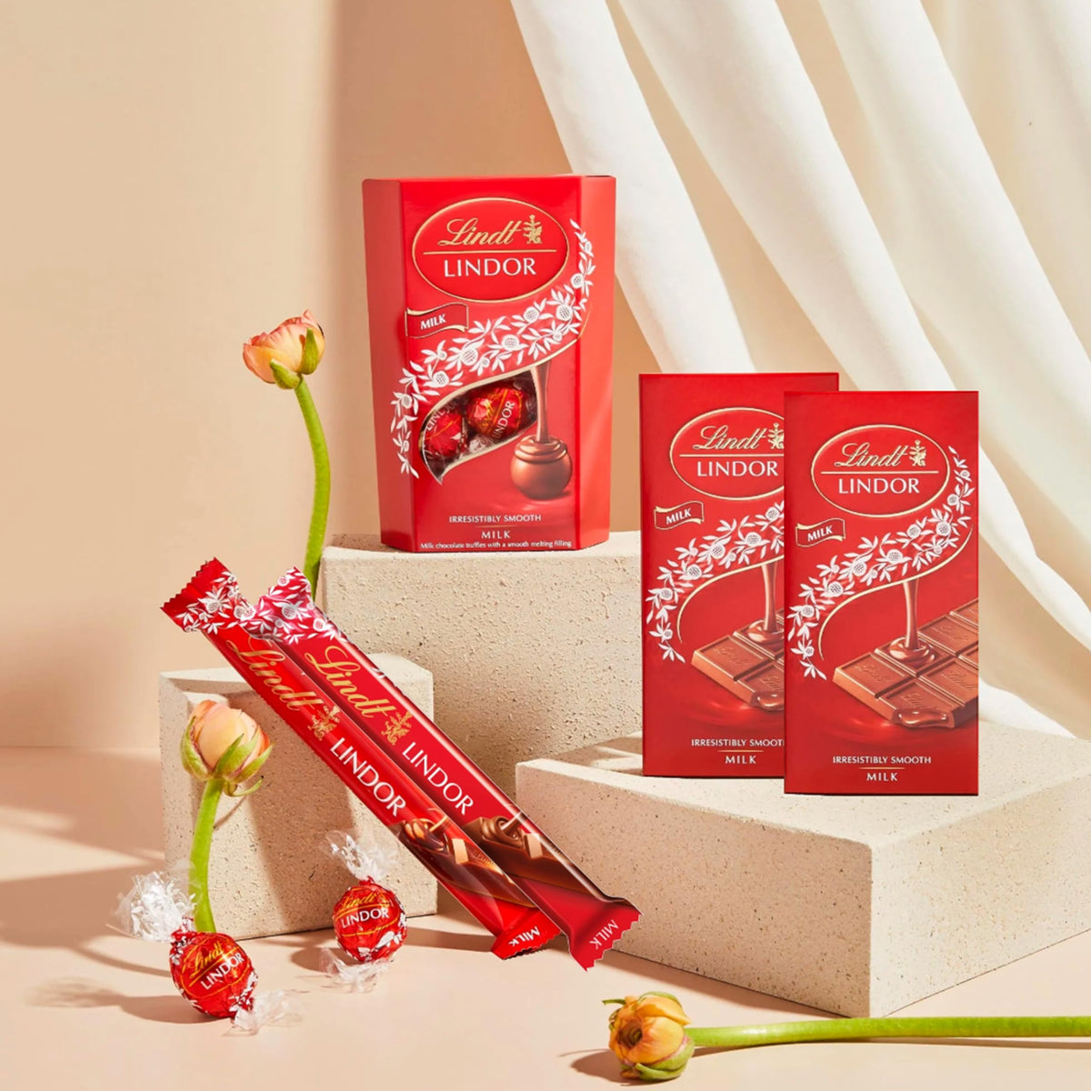 Lindt Milk Chocolate Hamper for Birthday Gifts - Assortment of 200g Smooth Truffles, 2 x 100g Chocolate Bars & 2 x 38g Treat Bars