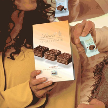 Assorted Choco Wafer Chocolate Gift 135g + 38g Milk Chocolate Bars