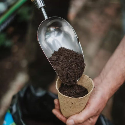 Westland Peat Free Garden Compost - John Innes No2 Potting-On Compost 10L Bag. Potting Compost for Outdoor Plants, Vegetables Growing or House Plants with Topline Card.