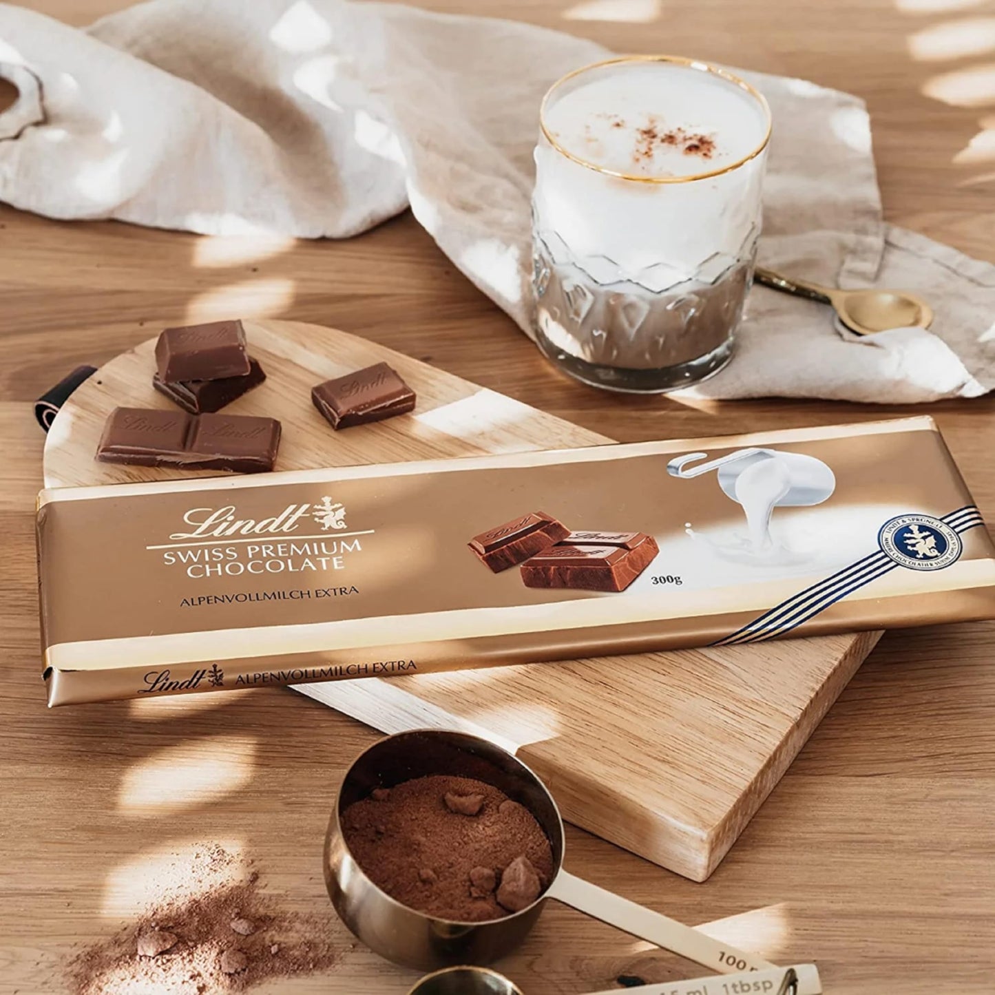 Swiss Chocolate Bars Bulk Buy - Luxury 3 x 300g Irresistible Smooth Hazelnut, Milk Bar & Hazelnut - Raisins Golden Milk Chocolate Bars for Chocolate Hamper, Birthday Gifts with Topline Card