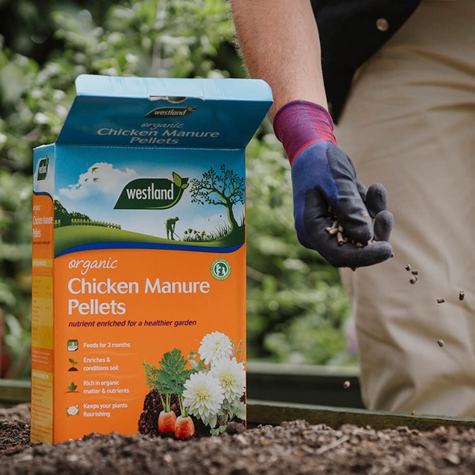 Outdoor Plants Food Fertilizer Bundle - 8kg Multipurpose Grownmore Plant Food Granules & 5kg Chicken Manure Pellets. Fertiliser for Vegetables, Garden Plants with Topline Card.